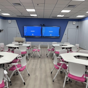 湖南某學校-精品錄播研討型智慧教室