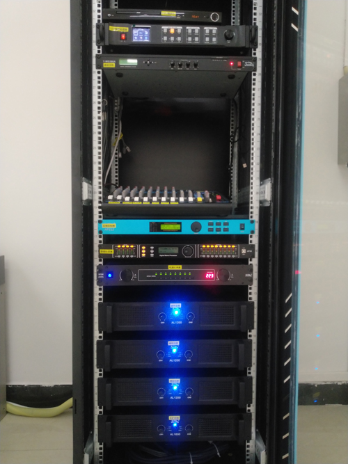 武岡市第二中學400人報告廳(圖7)