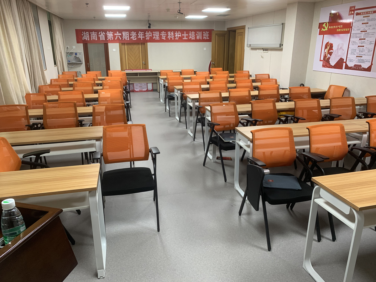 湘雅二醫院智慧教室建設(圖2)